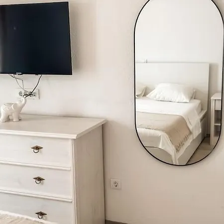 Cozyhouse79 3-bedroom With Gym Bol