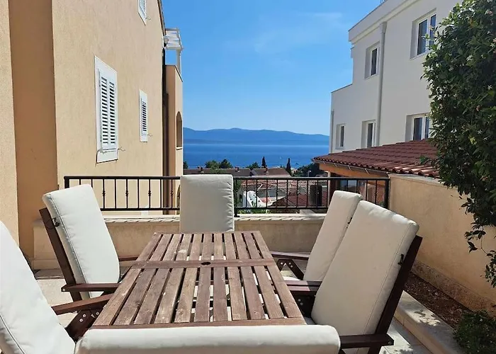 Cozyhouse79 3-bedroom With Gym Ferienhaus Bol