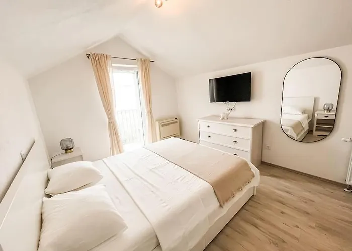 Cozyhouse79 3-bedroom With Gym Ferienhaus *