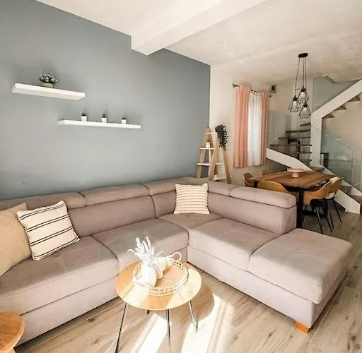 Cozyhouse79 3-bedroom With Gym Ferienhaus *