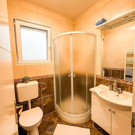 Cozyhouse79 3-bedroom With Gym